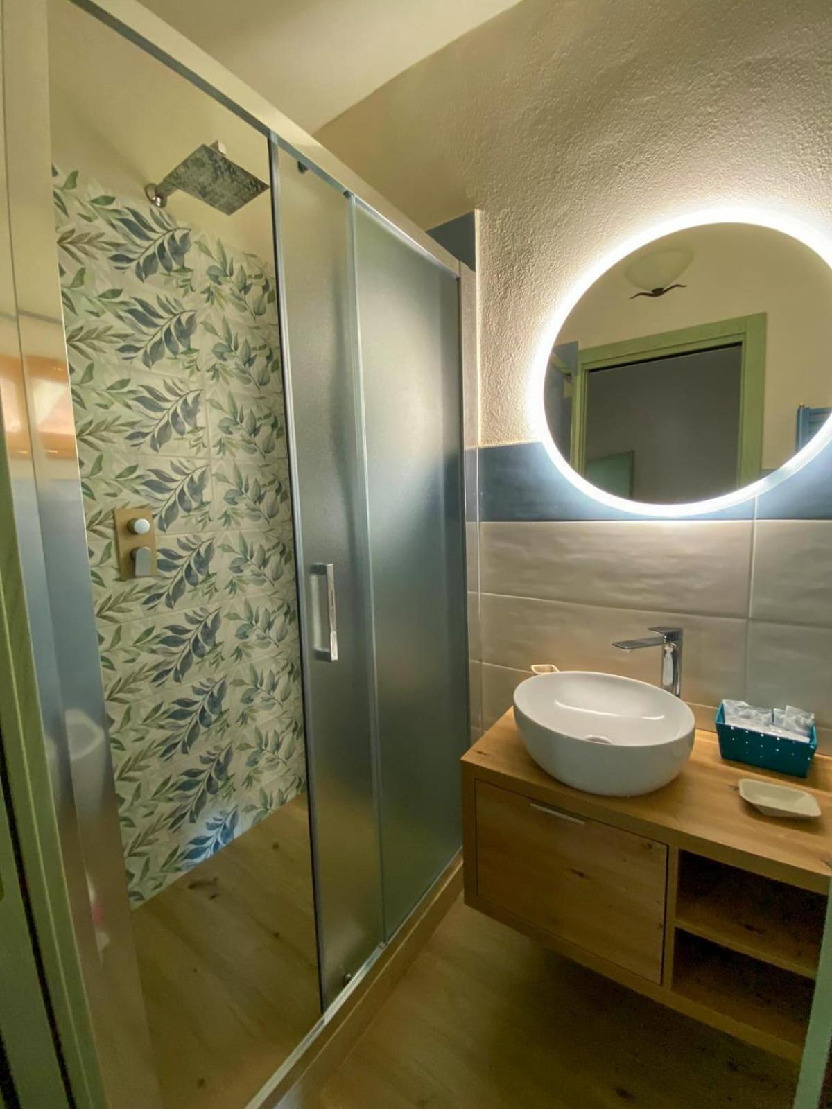 I Due Cipressi Guest House Torrenieri Екстериор снимка